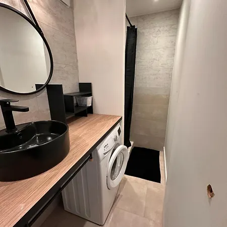 Apparemment Renove A Aux Quilles Apartmán Sète